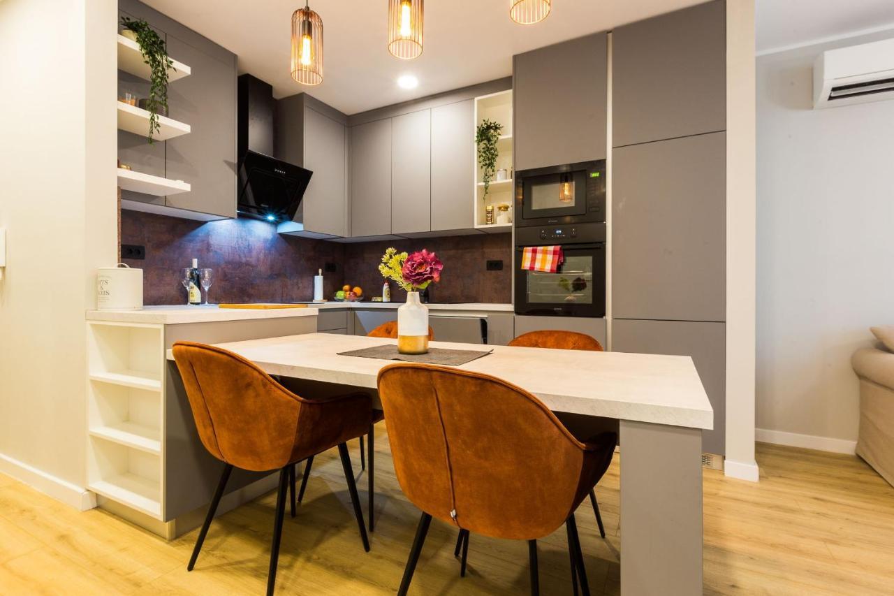 Karla'S Exclusive Central Apartment 자다르 외부 사진